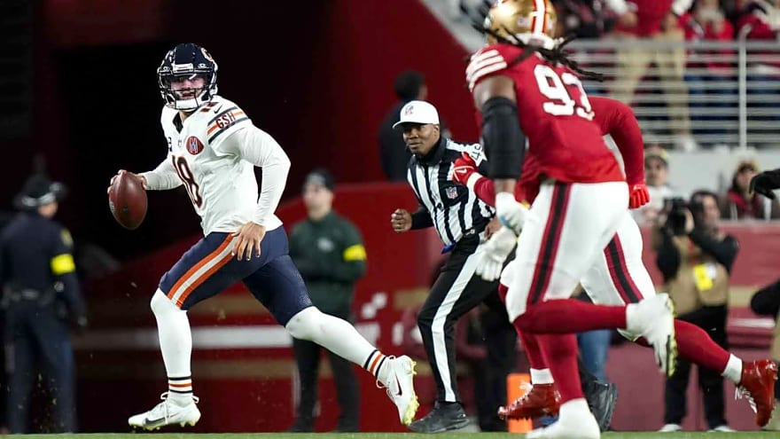 Bears QB Caleb Williams launches TD pass to Colston Loveland during MNF shootout vs. 49ers