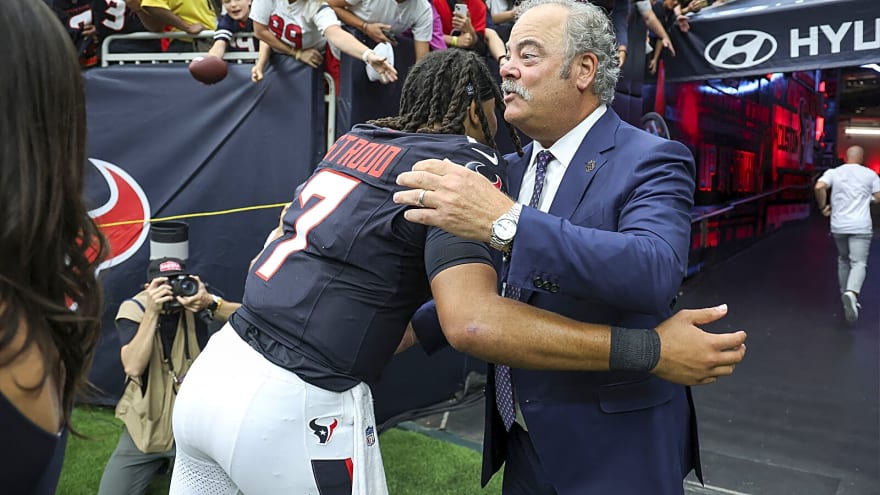 Texans turn awkward Cal McNair-CJ Stroud moment into a win