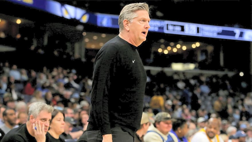 Timberwolves’ Chris Finch puts his players on blast after ugly loss to Grizzlies