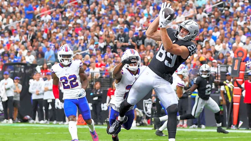 Raiders’ Brock Bowers managing hamstring, calf injuries before Rams game