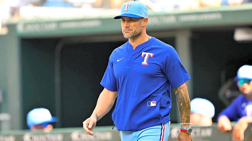 Rangers manager gets 100% real after brutal loss to Yankees