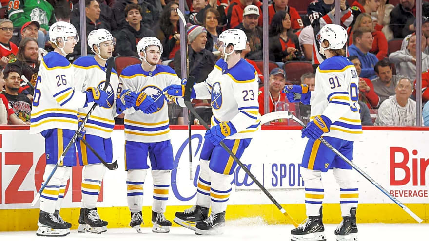 Lindy Ruff drops injury updates on 3 key Sabres forwards ahead of Game 5