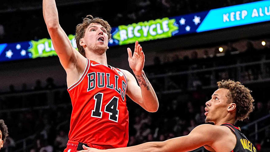 Matas Buzelis 'crazy' reaction to Bulls, Hawks combining for 302 points