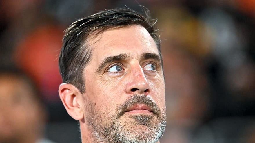 Steelers' Mike McCarthy Issues Aaron Rodgers An Apology After Wild Amazon Prime Moment
