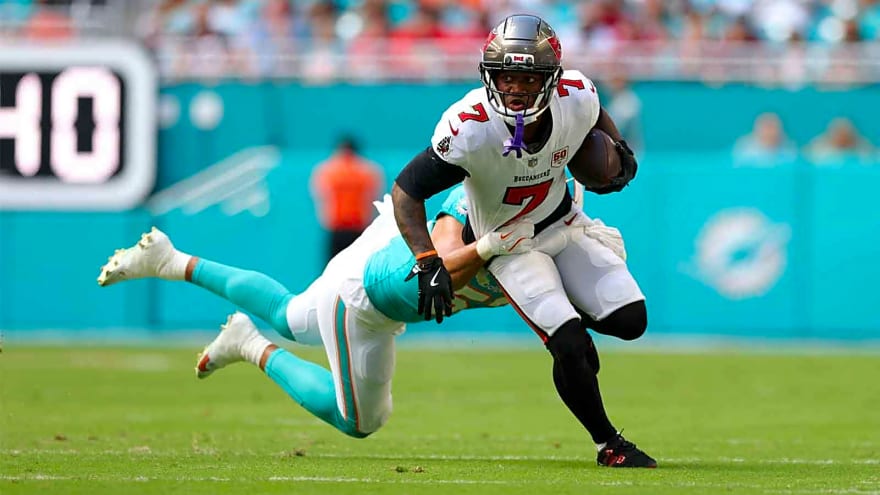 Buccaneers’ Bucky Irving dealt concerning injury update before OTAs