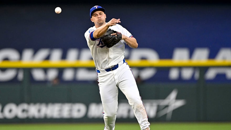 How Rangers’ Corey Seager performed in his first injury rehab game