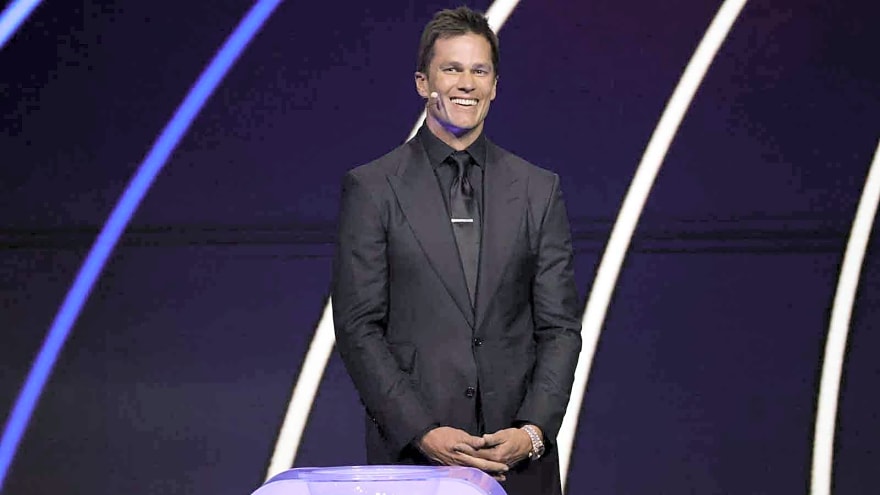 Raiders’ Tom Brady holding court at National Championship amid head coaching search