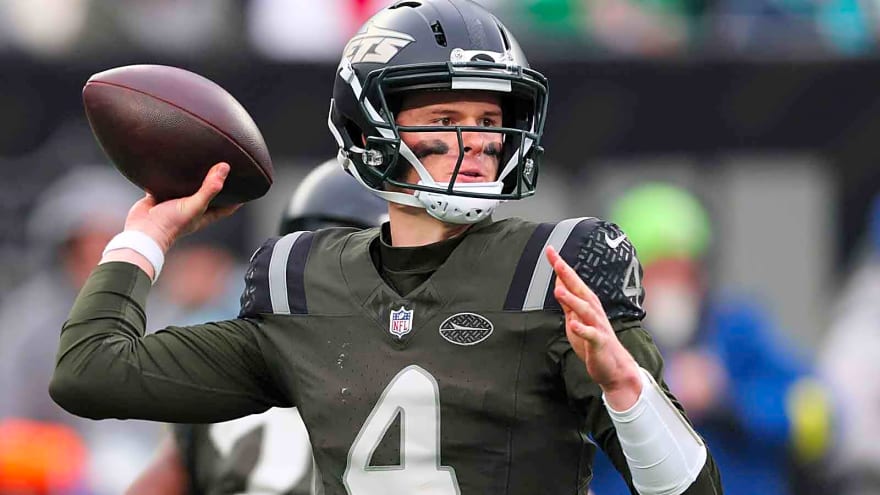 Jets’ Brady Cook in line to start vs Jaguars with Justin Fields, Tyrod Taylor injuries