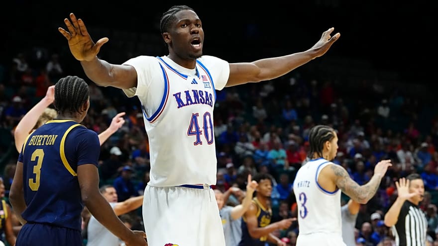 Kansas basketball HC Bill Self applauds Flory Bidunga after pivotal offseason