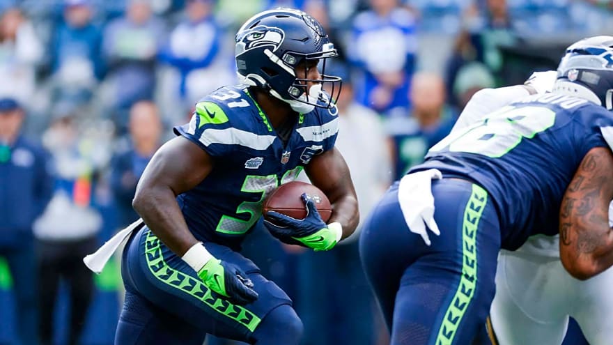 Watch Seahawks gash Titans’ defense with bonkers 69-yard rushing TD