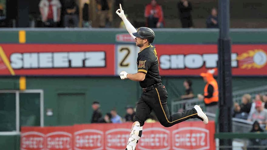Pirates’ Brandon Lowe doubles down on home runs in Keystone State clash vs. Phillies