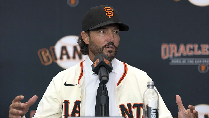 Giants’ Tony Vitello reacts to beginning MLB career as manager vs. Yankees