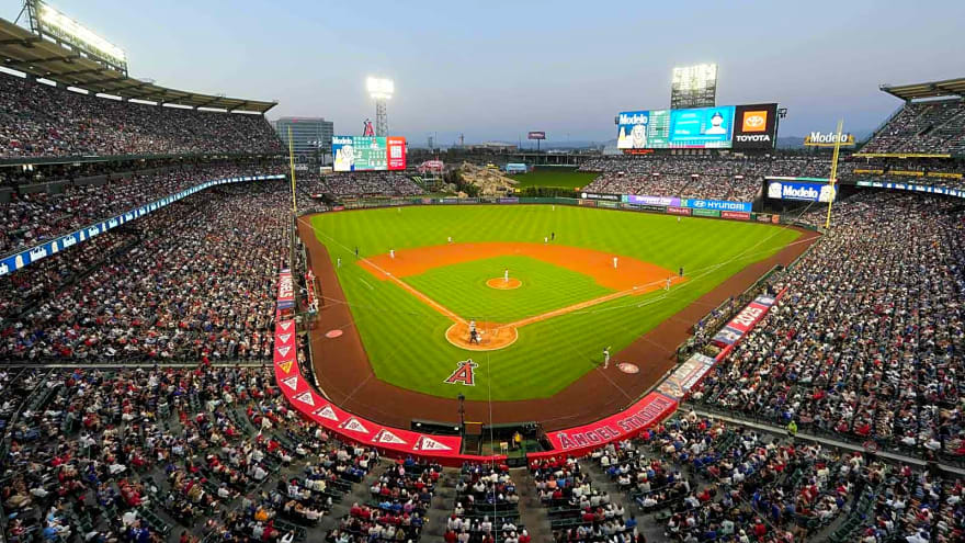 Watch fans battle a literal opossum at Angel Stadium
