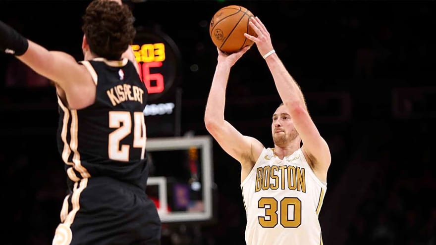 Celtics’ Sam Hauser makes history with 21 3PA, but he also blows historic opportunity