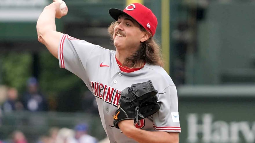 Reds pitcher Rhett Lowder suffers apparent injury vs. Cubs on Thursday