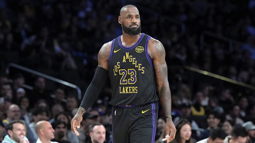 LeBron James isn’t the best Lakers player anymore. That’s exactly why they need him most