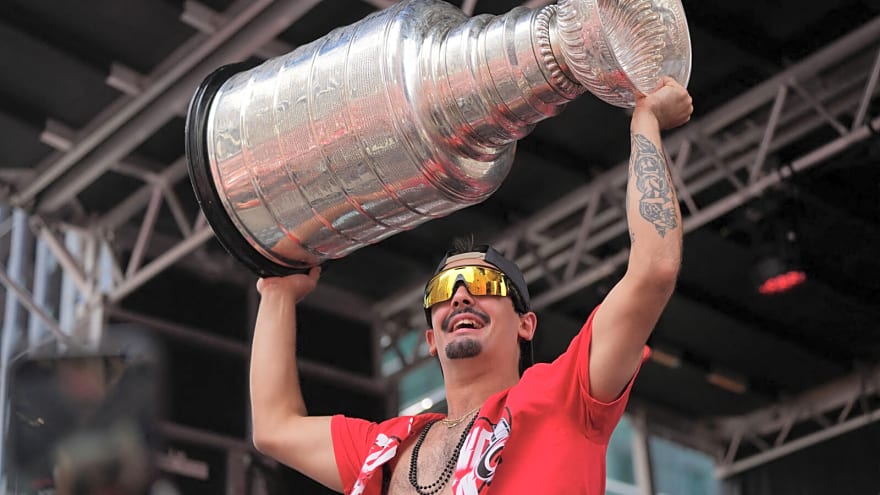Hurricanes’ Seth Jarvis takes Stanley Cup to children’s hospital in hometown