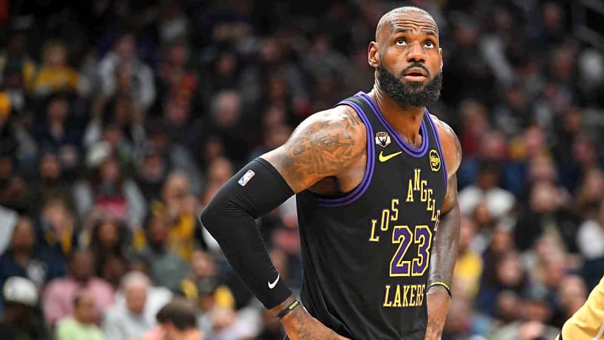 LeBron James reacts to finding out 22nd straight NBA All-Star selection