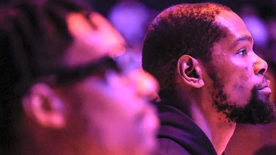 Rockets’ Kevin Durant hilariously explains why he’d give up ‘Twitter’ over video games