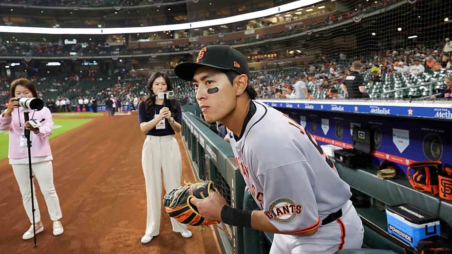 Giants’ Jung Hoo Lee released following detention at LAX