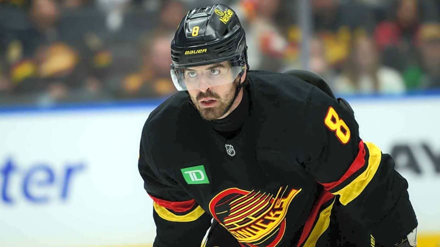1 player Canucks must trade before 2026 NHL Trade Deadline