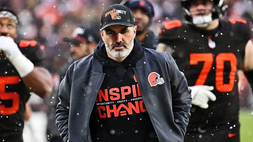 Browns rumors: Kevin Stefanski firing buzz heats up after ‘flat as pancake’ showing vs. Bears