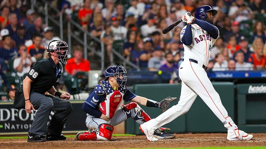 Yordan Alvarez walks off Rays with Fourth of July fireworks