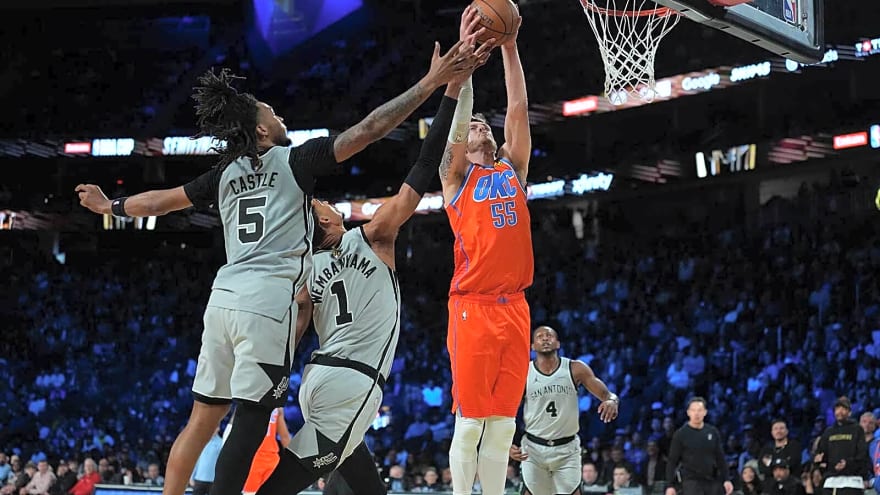 Spurs’ Stephon Castle gets real regarding Victor Wembanyama’s minutes restriction