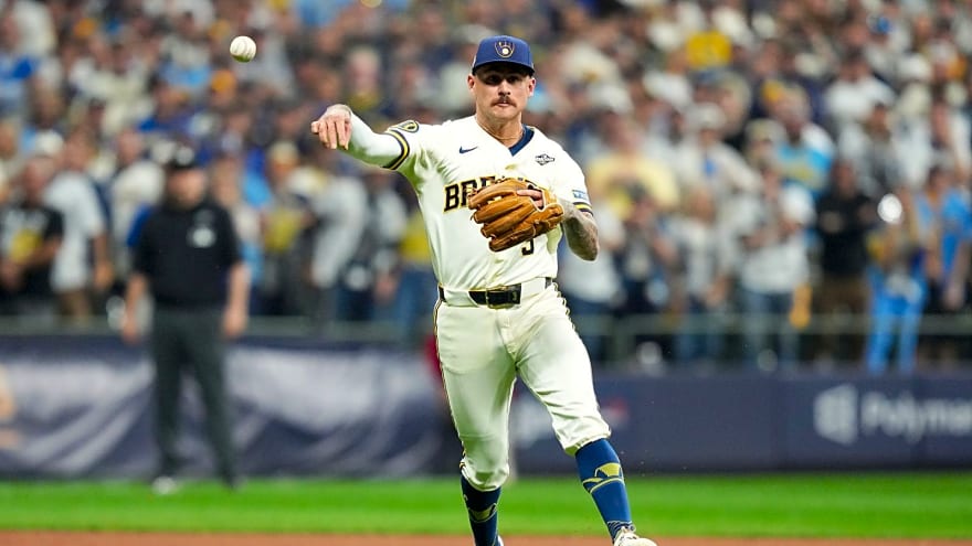 Brewers' Third Base Coach Sends Joey Ortiz Message After Brutal Error In World Series
