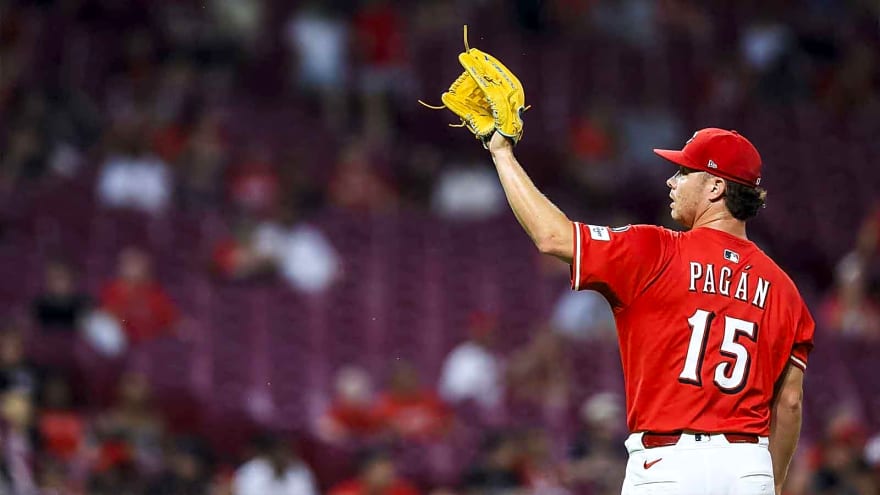 Pitcher Emilio Pagan agrees to Reds return on $20 million contract