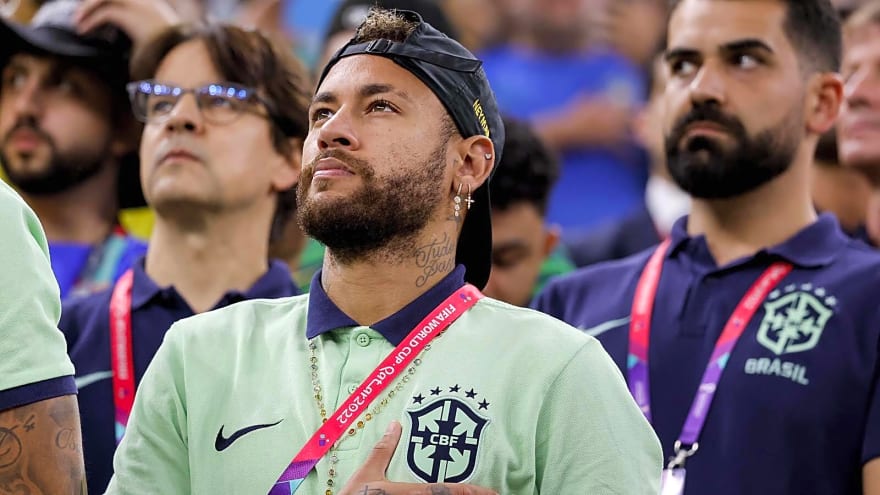 Soccer star Neymar mulls uncertain future with Santos FC