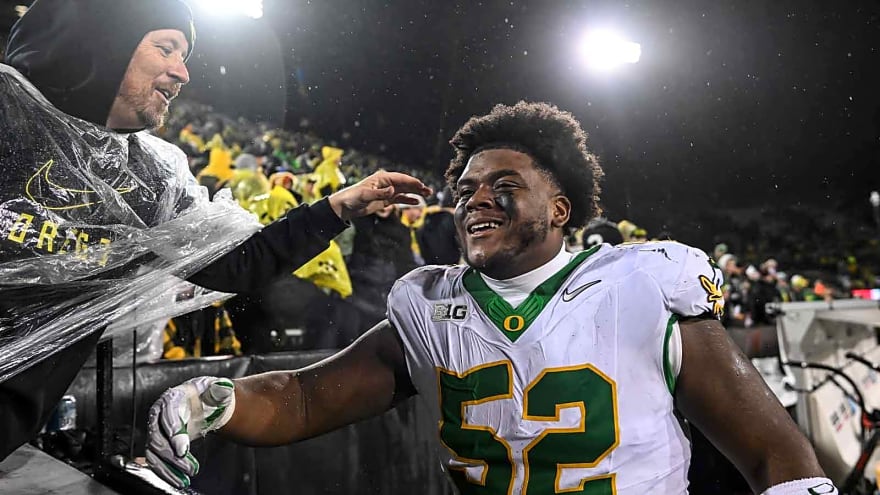 Eagles’ way-too-early 2027 NFL Draft according to PFF mock draft simulator