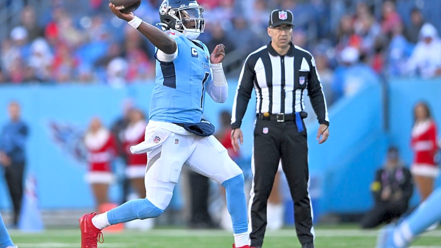 Titans’ Jeffery Simmons jokingly gave ‘Grinch’ warning to Cam Ward