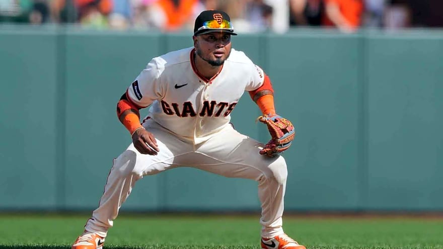 Luis Arraez has perfect reaction to returning to Padres with Giants