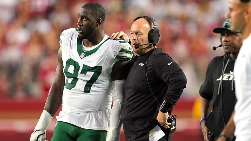 Titans’ Robert Saleh hires ex-Jets assistant away from Cowboys