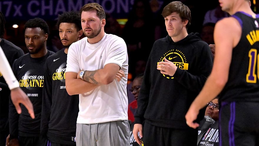 Lakers’ Luka Doncic, Austin Reaves hilarious golf moment goes viral