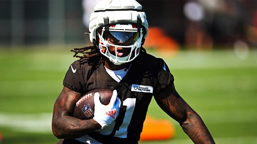 Broncos sign ex-Browns wide receiver after tryout