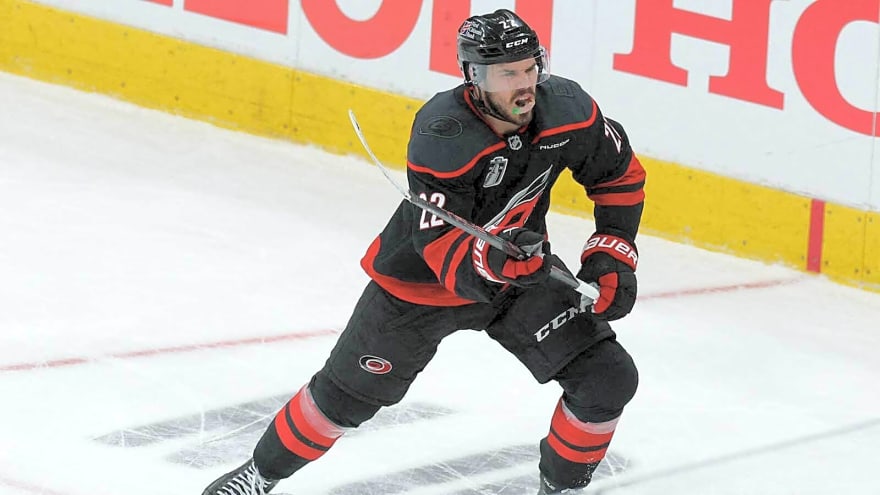 Logan Stankoven reveals 2 things Hurricanes used to come back in Game 2