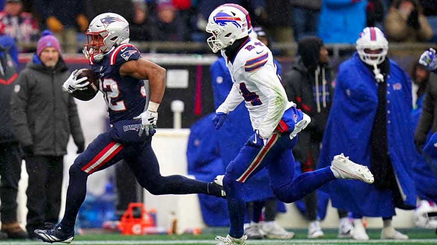 Patriots’ TreVeyon Henderson clears concussion protocol, will play vs. Jets