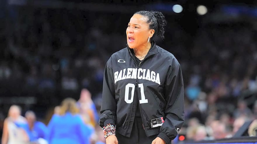 Dawn Staley doesn’t hold back about South Carolina women’s basketball title game rout: ‘We got smacked’