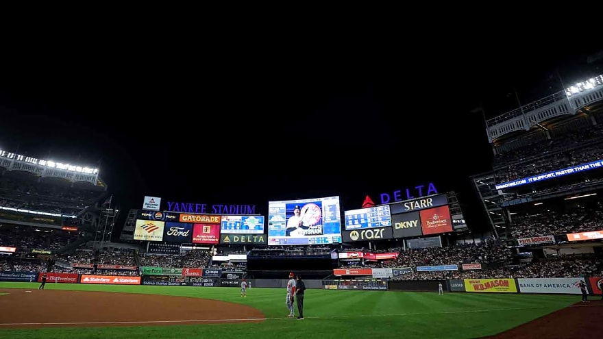 Watch Yankee Stadium’s lights go out mid-at-bat
