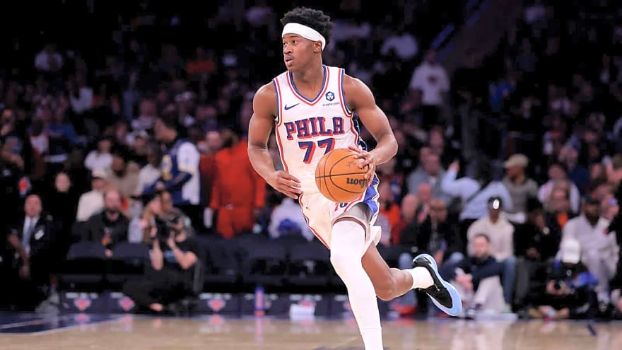 76ers’ VJ Edgecombe does it all on steal-and-slam dunk