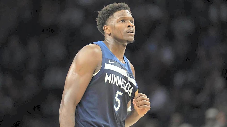 Timberwolves’ Anthony Edwards,Donte DiVincenzo showcase incredible lob connection on slam