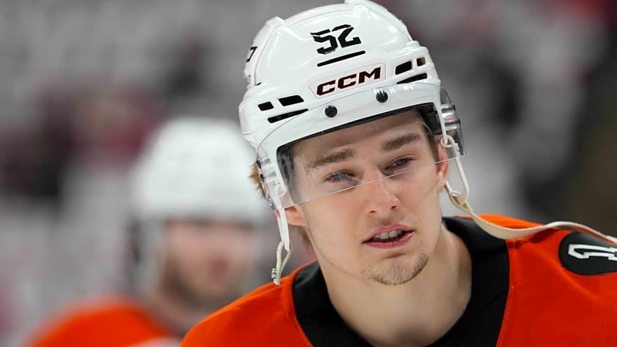 What Flyers’ Denver Barkey was preaching before Game 1 loss to Hurricanes