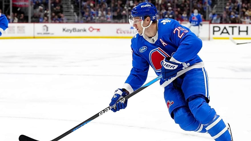 Avalanche dominance highlighted by feat last done in 2005-06