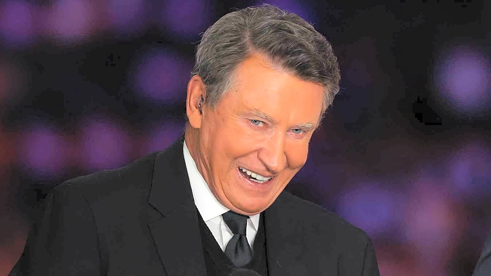 Wayne Gretzky opens up about Olympic women’s hockey growth