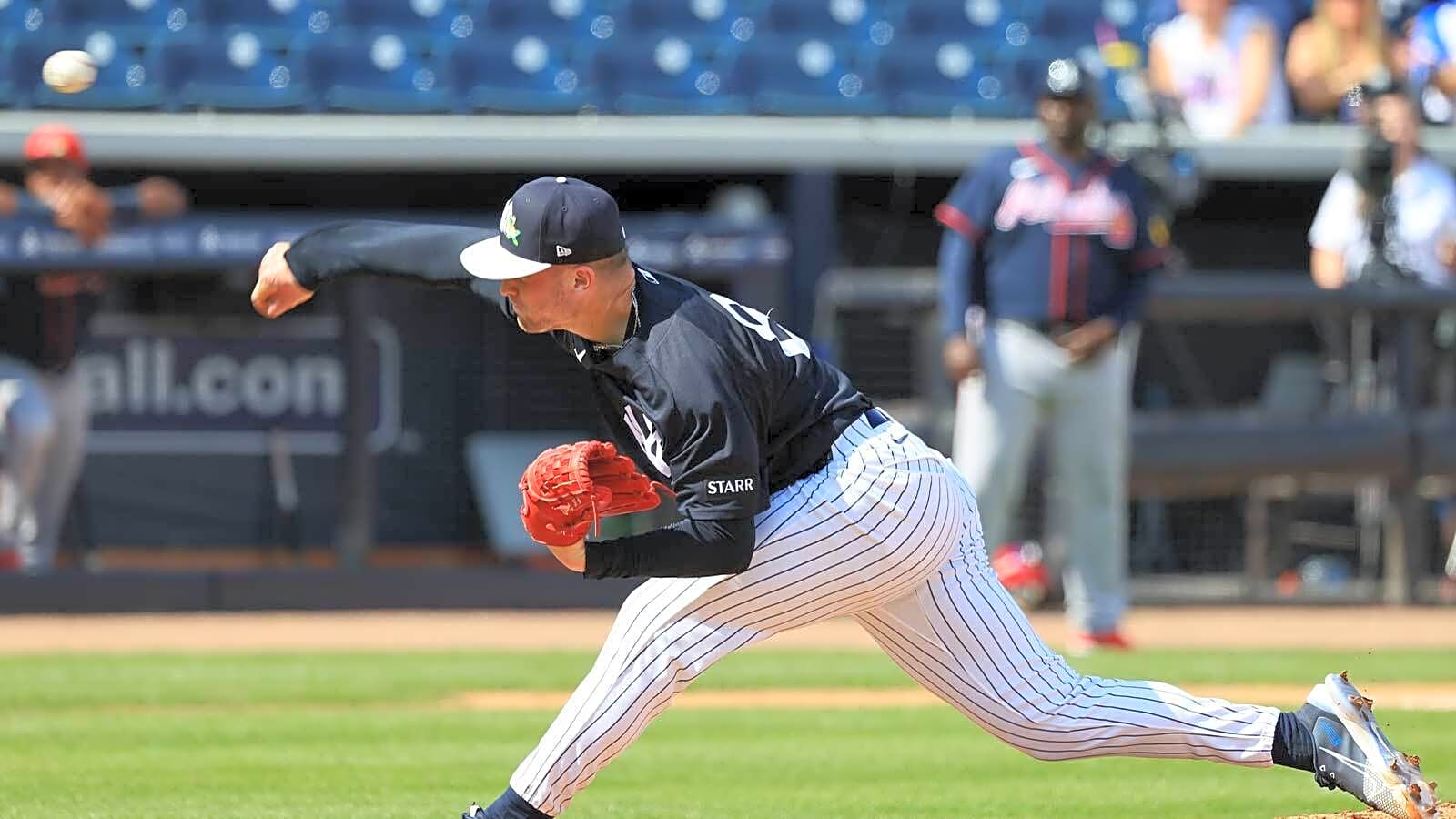 Yankees make surprising Opening Day roster decision