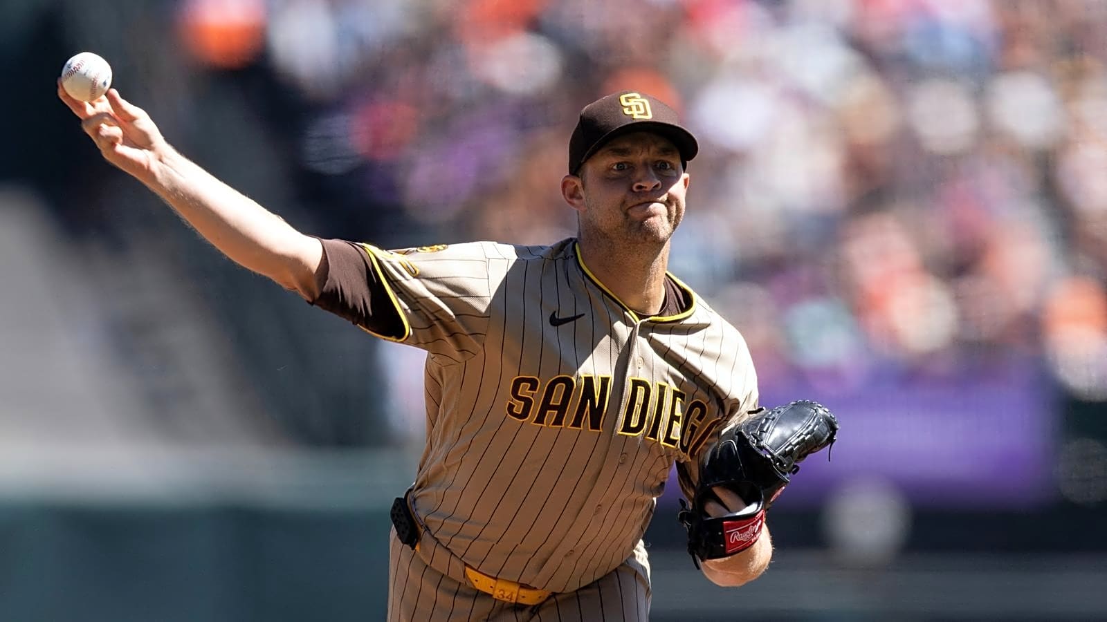 Padres Star Pitcher Declines Player Option, Becomes Free Agent