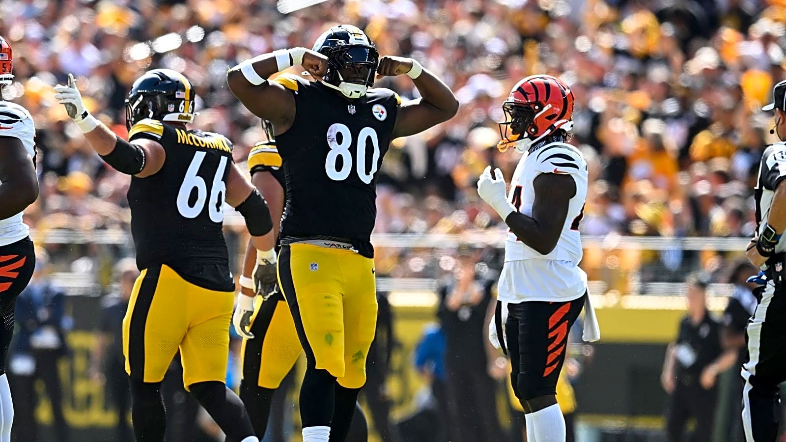 Steelers' Darnell Washington Draws Wild Reaction From Teammate