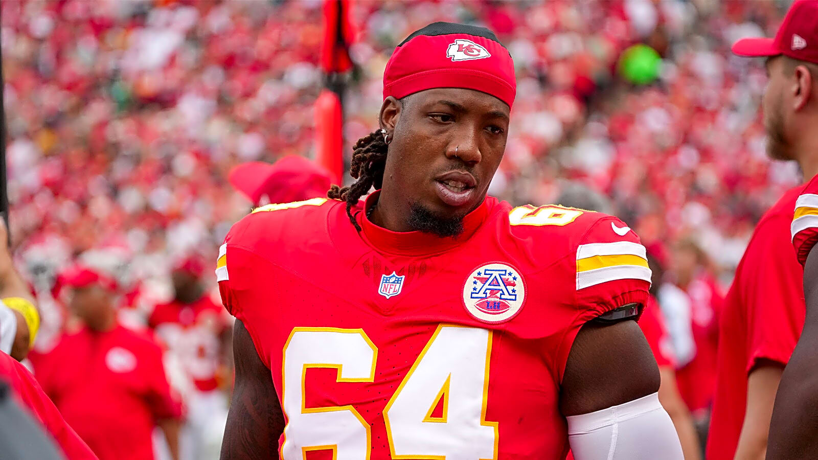 Chiefs trade offensive tackle to Falcons amid OTAs